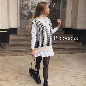 zara oversized knitwear vest
